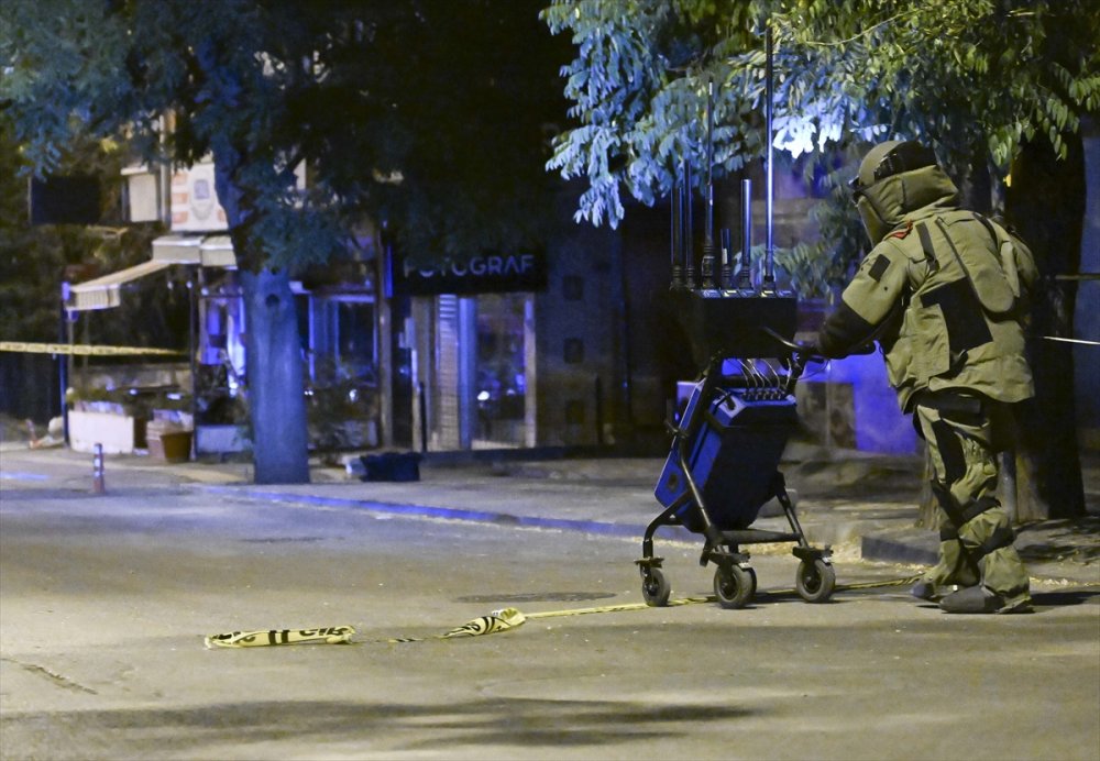 Başkentte fünyeyle patlatılan şüpheli valizden yiyecek ve içecek atıkları çıktı