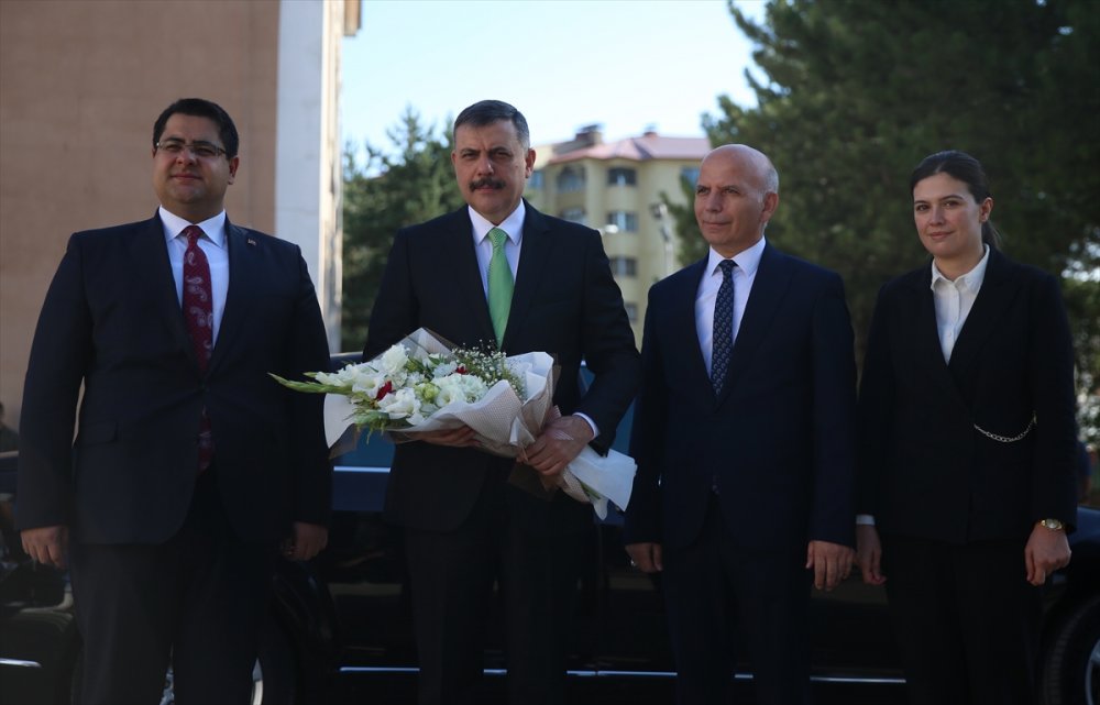 Erzurum Valisi Mustafa Çiftçi görevine başladı