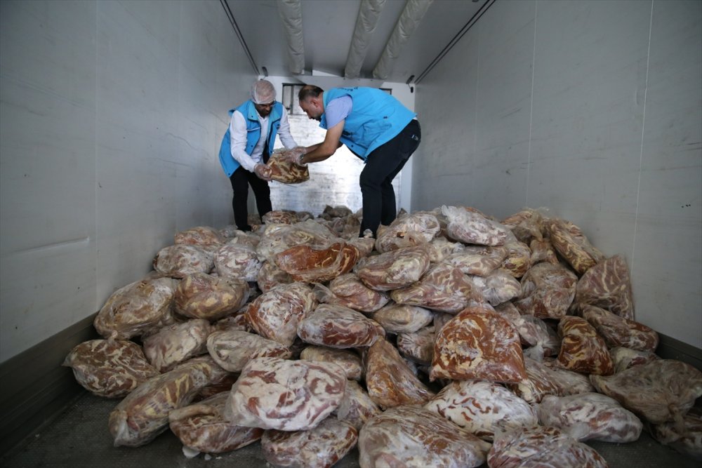 5 ton kaçak et ve sakatat ele geçirildi
