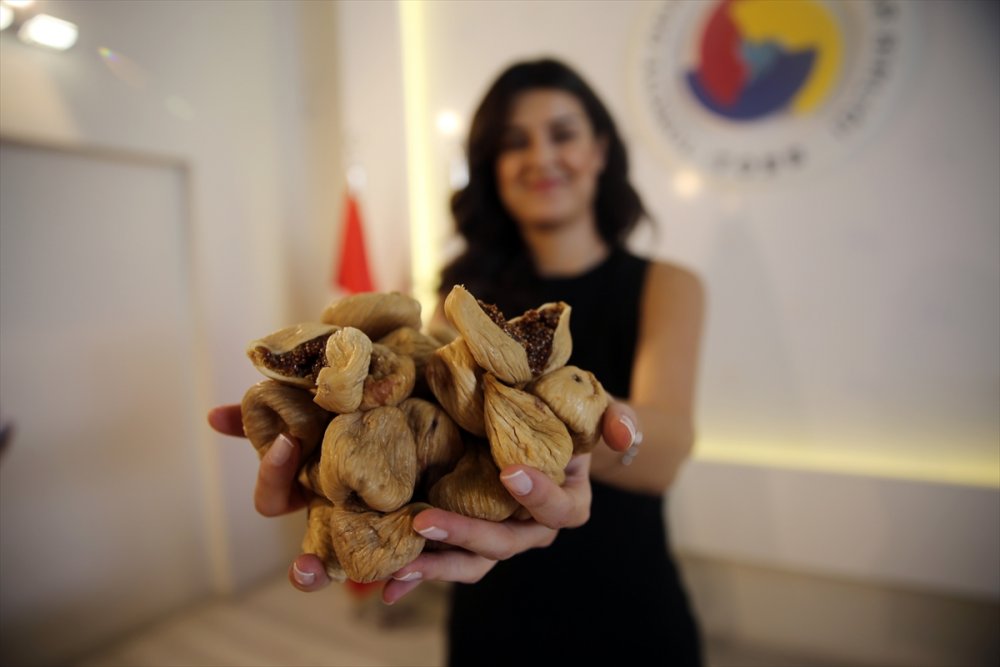 Aydın Ticaret Borsasına yılın ilk kuru incirleri ulaştı