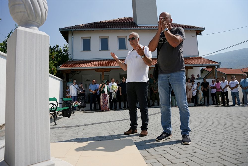 Bosna savaşında Mostar'da katledilen kişiler anıldı