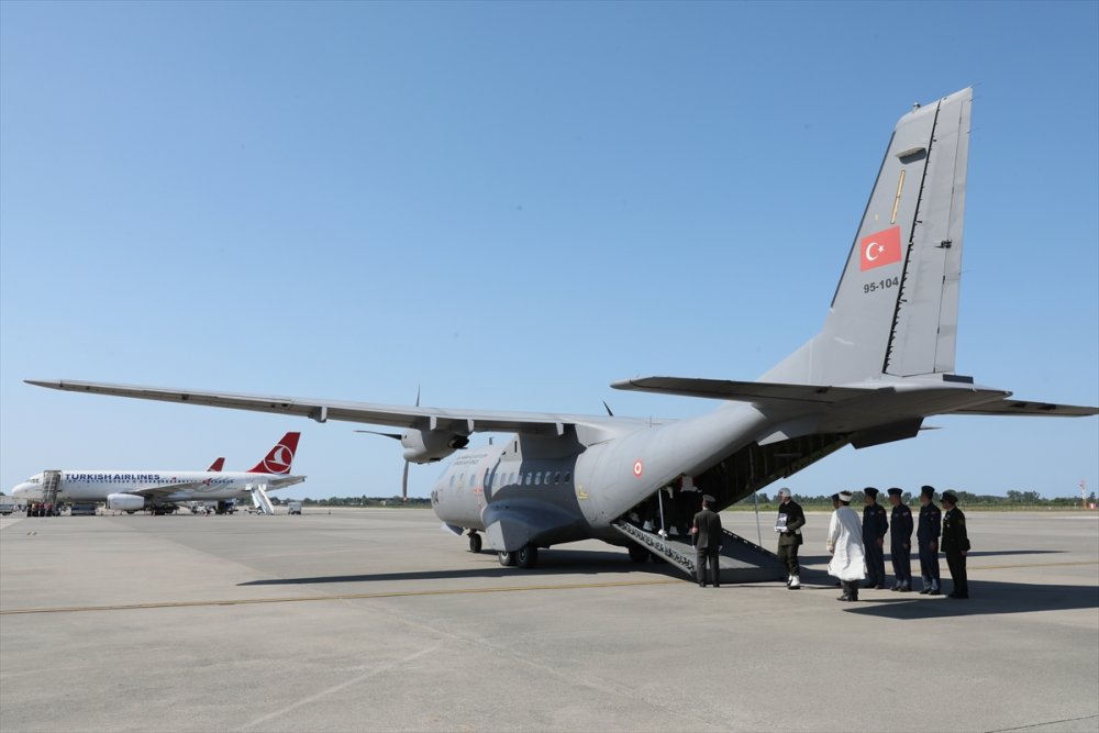 Şehit Piyade Uzman Çavuş Ali Demir'in cenazesi evine getirildi