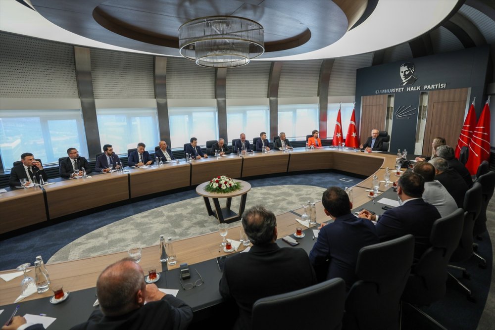 CHP İstanbul ilçe başkanları toplandı