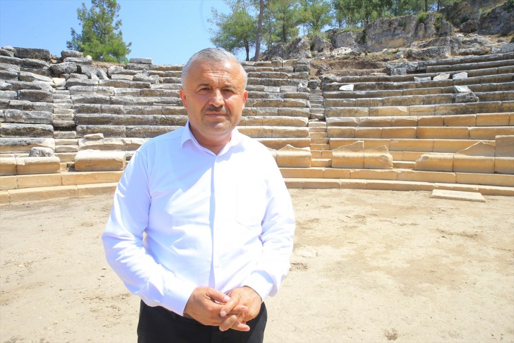 Antik Kenti'te deprem izlerine rastlandı