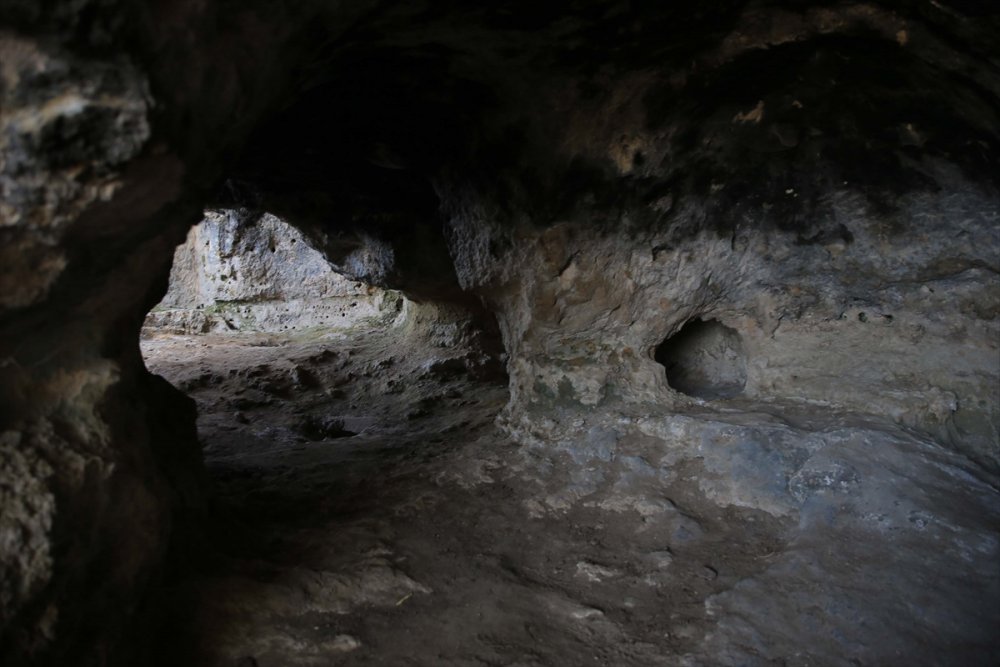 Antik Kenti'te deprem izlerine rastlandı