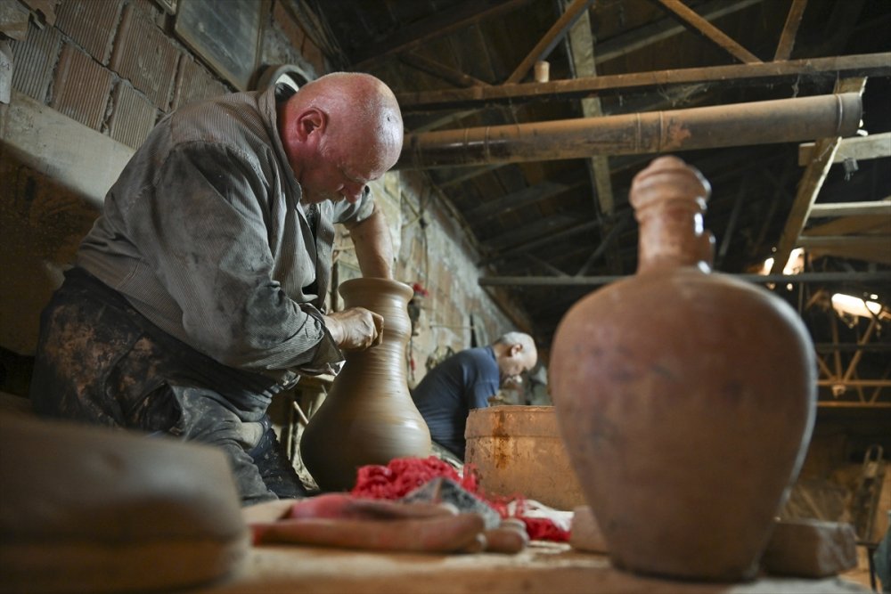 Çömlekçi çırak arıyorlar