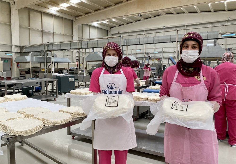 Kırşehir'de yufka üreten işletmede 40 kadın çalışıyor