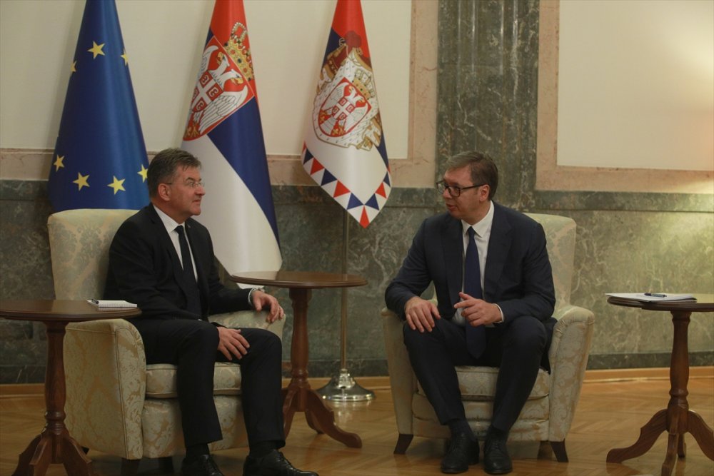 Sırbistan, Kosova'nın kuzeyinde devam eden gerginlikten endişeli