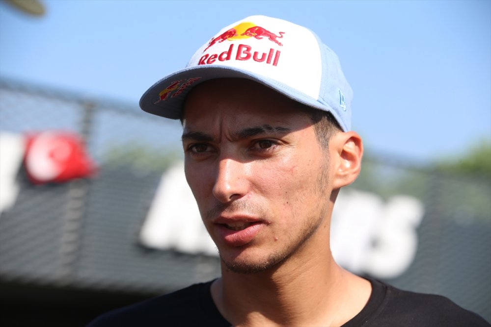 Milli motosikletçinin Fransa'da hedefi zirve