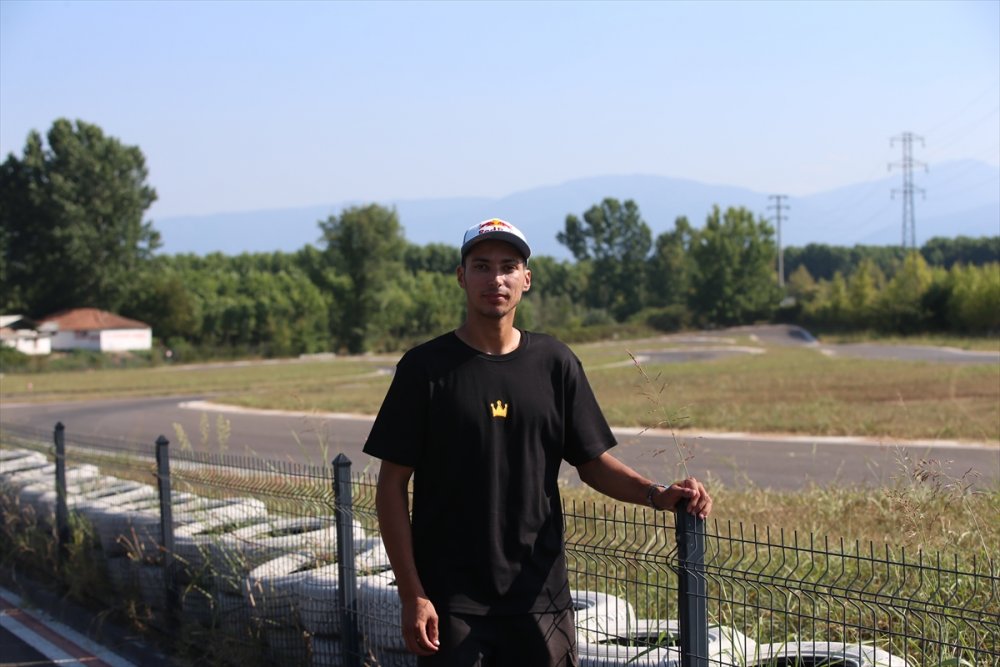 Milli motosikletçinin Fransa'da hedefi zirve