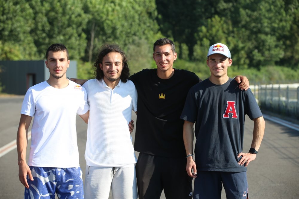 Milli motosikletçinin Fransa'da hedefi zirve