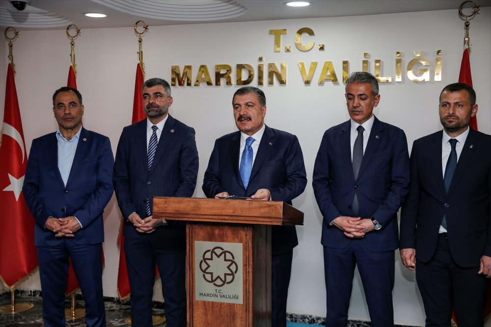 Sağlık Bakanı Koca: Yeterince aşımız var