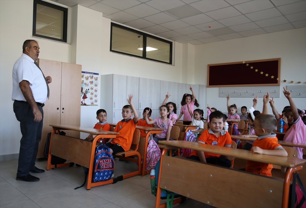 Ege illerinde yeni eğitim öğretim yılı başladı