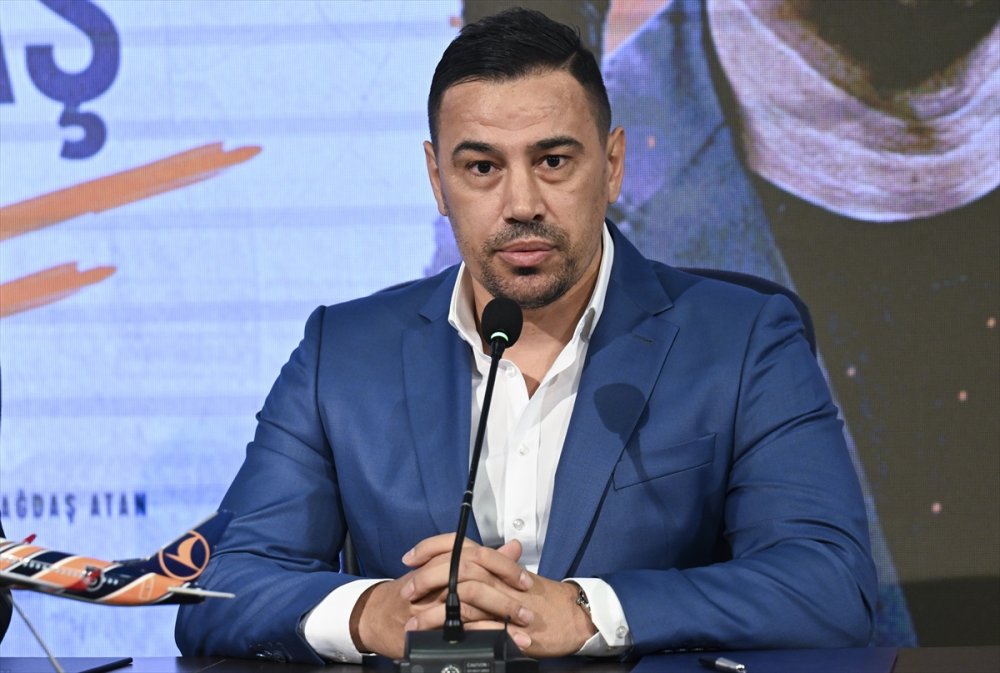 RAMS Başakşehir'de Çağdaş Atan dönemi resmen başladı