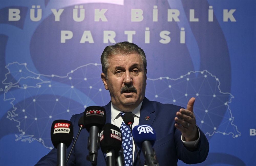 BBP Genel Başkanı Destici: Taşeronların kadroya alınması lazım