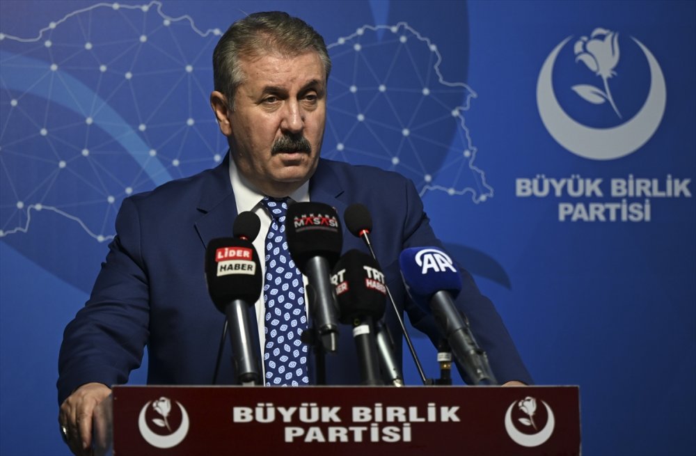 BBP Genel Başkanı Destici: Taşeronların kadroya alınması lazım