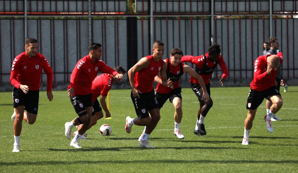 Dimata: "Hedefim Avrupa'nın en iyi forvetlerinden biri olmak"