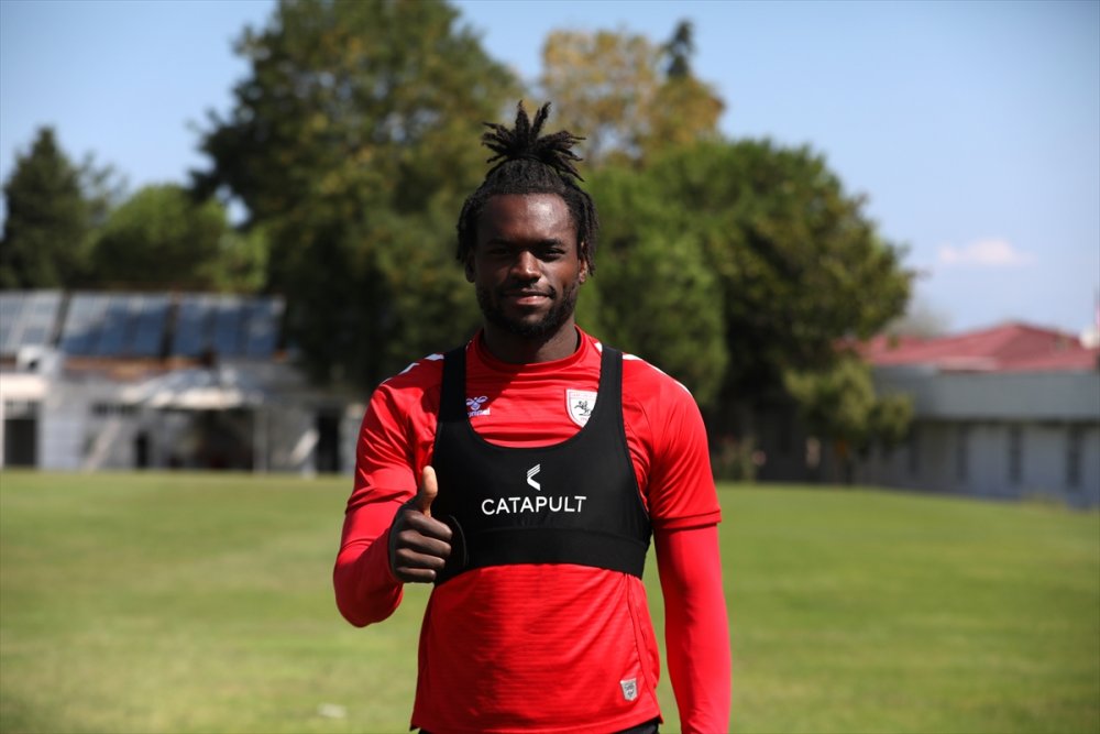 Dimata: "Hedefim Avrupa'nın en iyi forvetlerinden biri olmak"