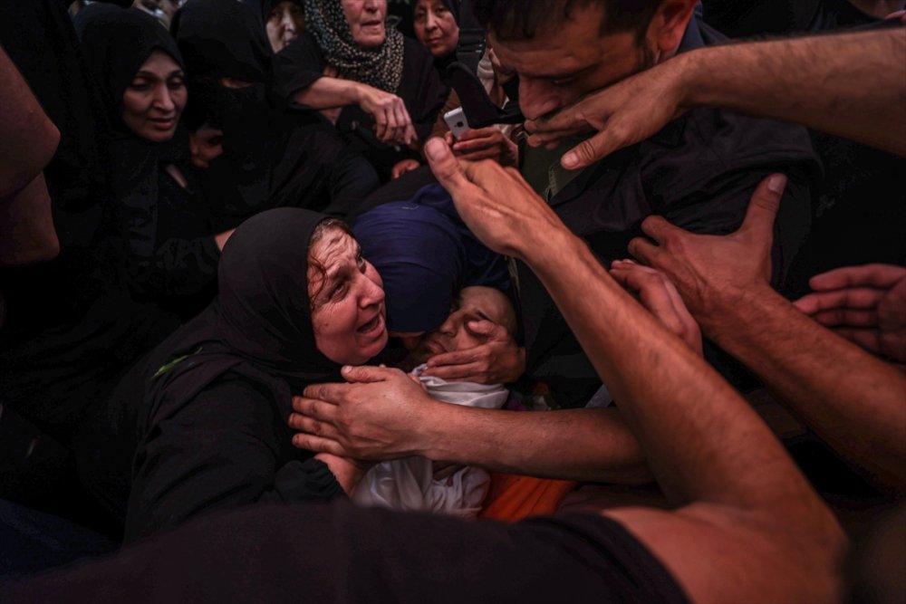 Gazze'deki patlamada ölen 5 Filistinli torağa verildi