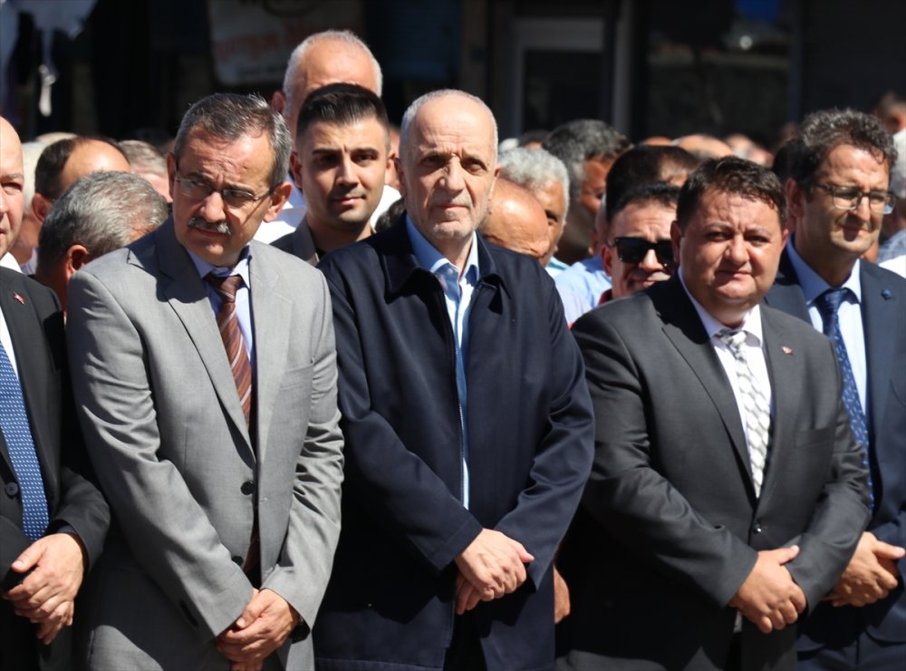 Maden ocağında hayatını kaybeden işçi, son yolculuğuna uğurlandı