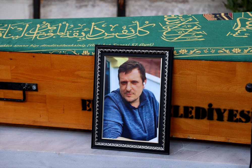 TRT Haber kameramanı Berk Söylemez toprağa verildi