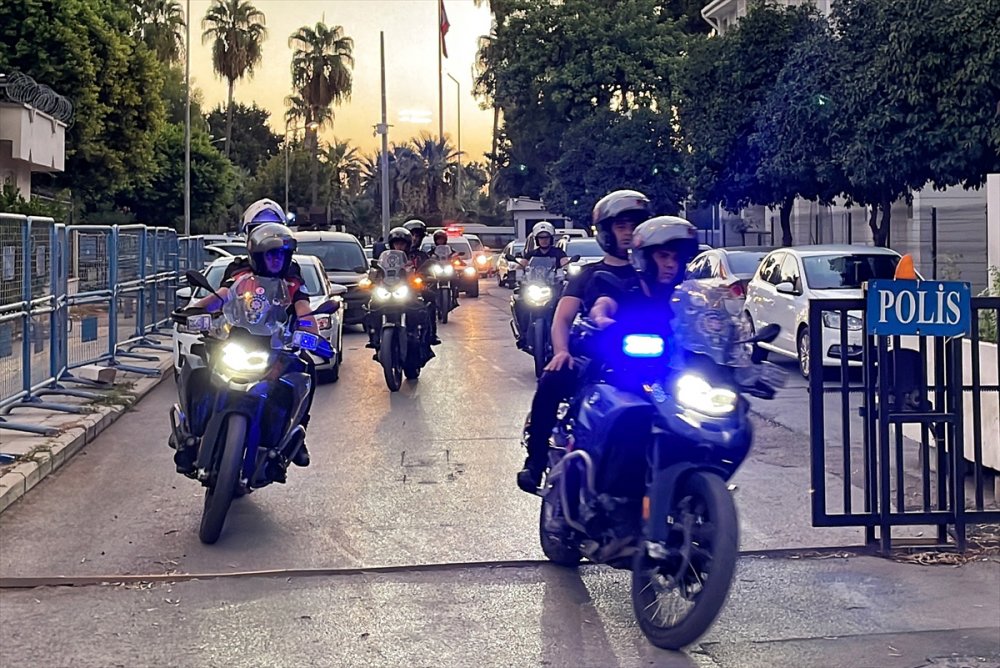 Depremzedeleri dolandıran 13 kişi yakalandı