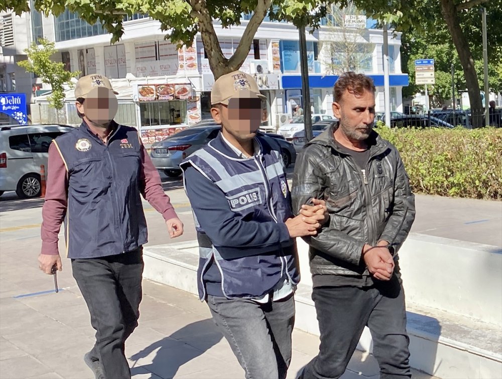 Kırşehir'de 4 terör şüphelisi yakalandı