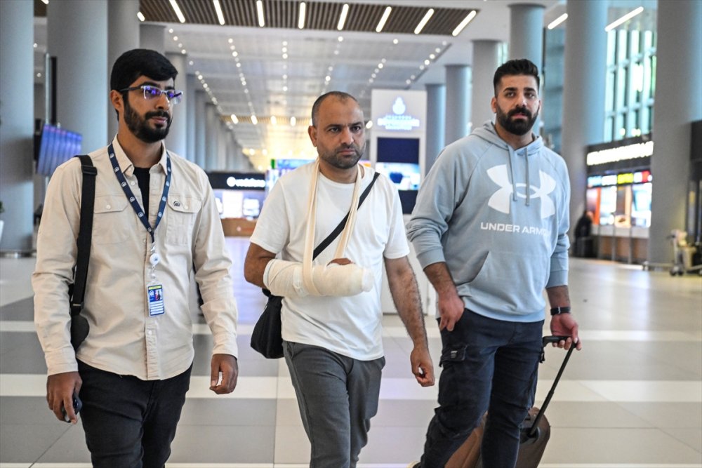 İsrail askerlerinin yaraladığı muhabir Amra tedavi için Türkiye'de