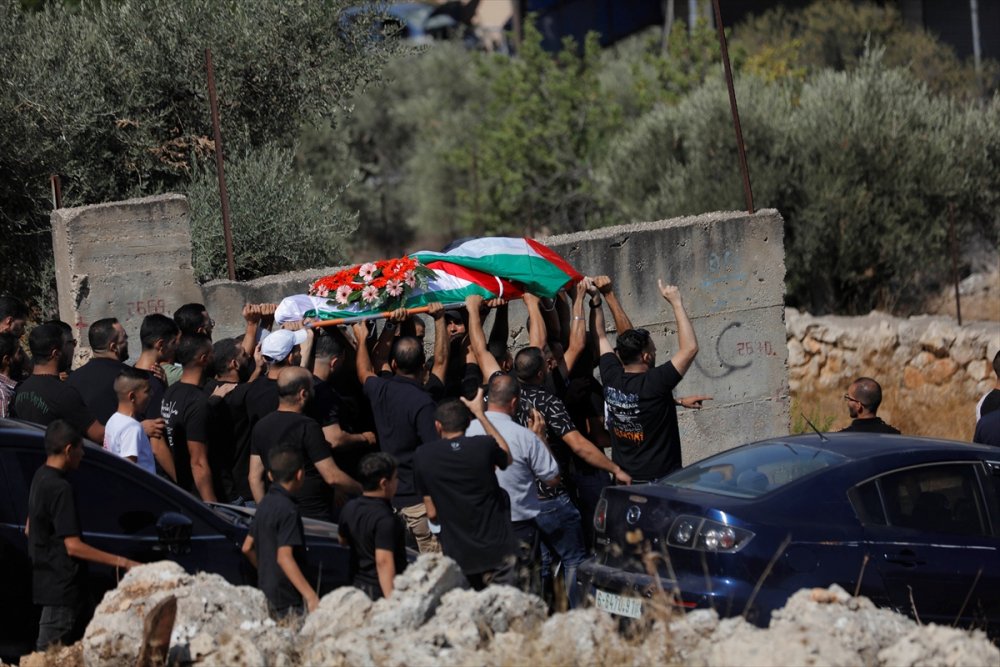 10 Temmuz'da Katledilen Filistinli toprağa verildi
