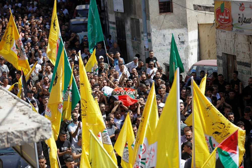 10 Temmuz'da Katledilen Filistinli toprağa verildi