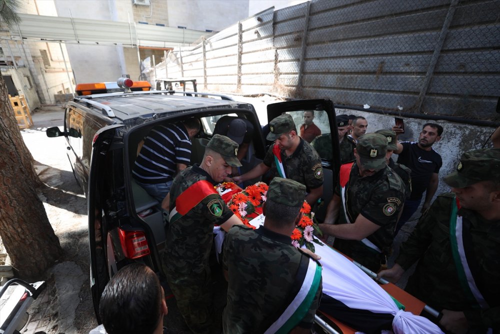 10 Temmuz'da Katledilen Filistinli toprağa verildi