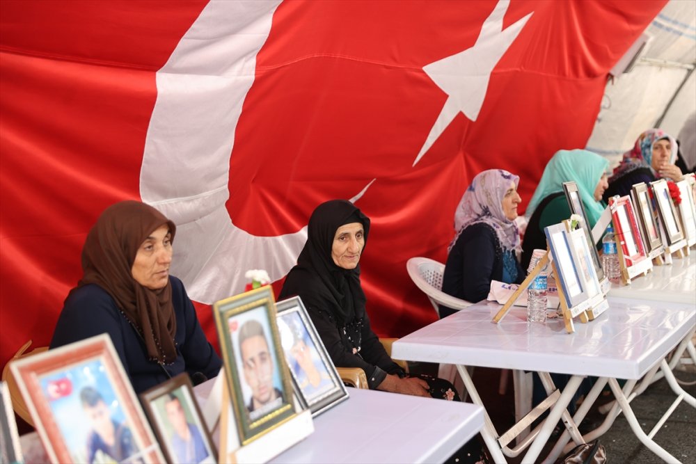 Diyarbakır anneleri evlat nöbetini kararlılıkla sürdürüyor