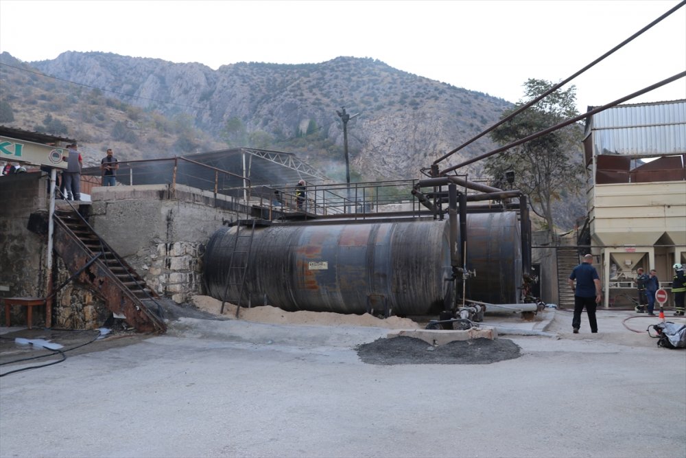 Asfalt şantiyesinde çıkan yangın söndürüldü