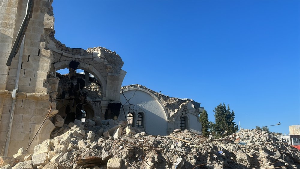 Depremlerde yıkılan tarihi Ulu Cami, restore ediliyor