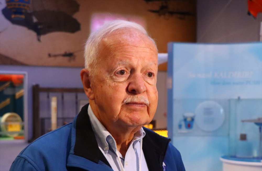 NASA'dan emekli astronot Bartoe: Dünya'ya baktığımda ilk tepkim, ona uzanma ve sarılma isteğiydi