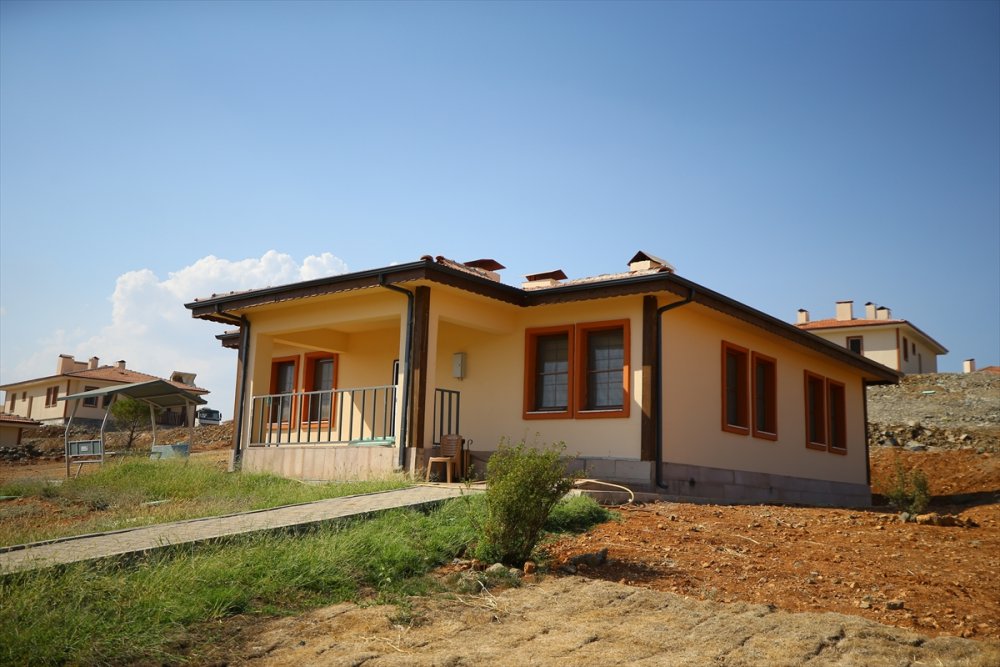 9 bin 800 deprem konutu yıl sonunda teslim edilecek