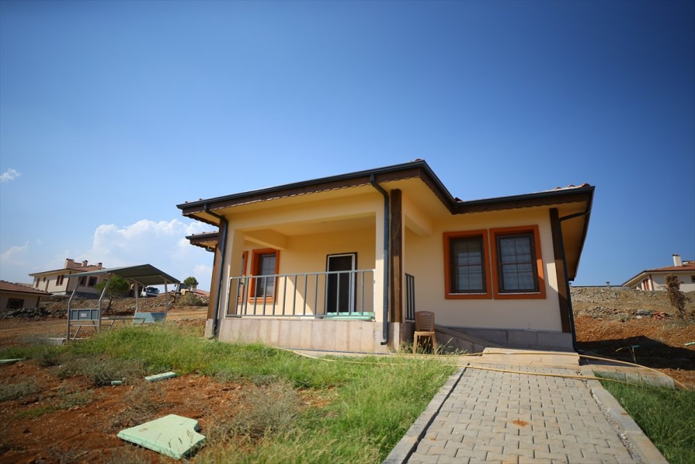 9 bin 800 deprem konutu yıl sonunda teslim edilecek