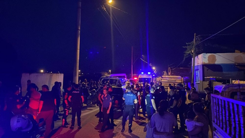 Polisi bıçakla yaralayan şahıs tutuklandı