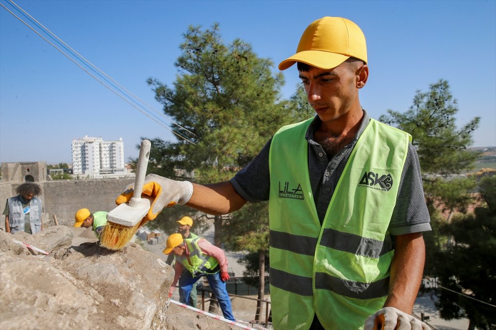 Amida Höyük'te Artuklu Sarayı'nın surlarının temeli ortaya çıkarılacak