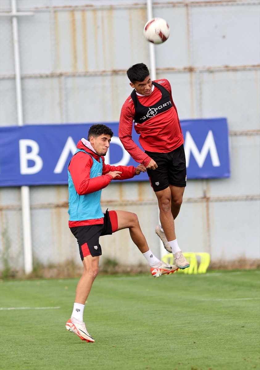 Sivasspor, Pendikspor bu haftaki maçının hazırlıklarını sürdürdü