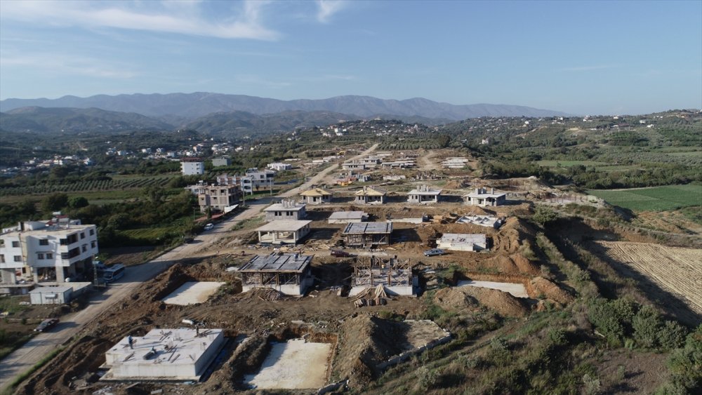 Afet evlerinin yapıldığı bölgede hayvancılık faaliyetleri de yapılacak