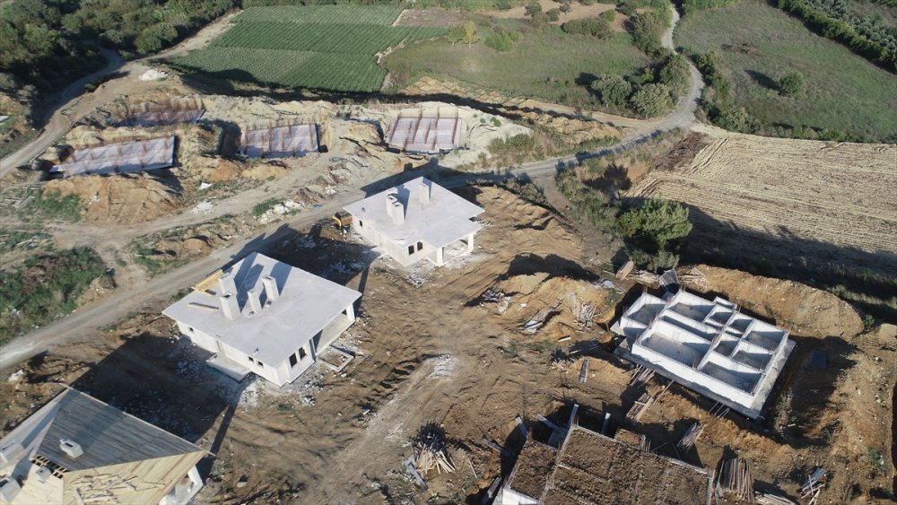 Afet evlerinin yapıldığı bölgede hayvancılık faaliyetleri de yapılacak