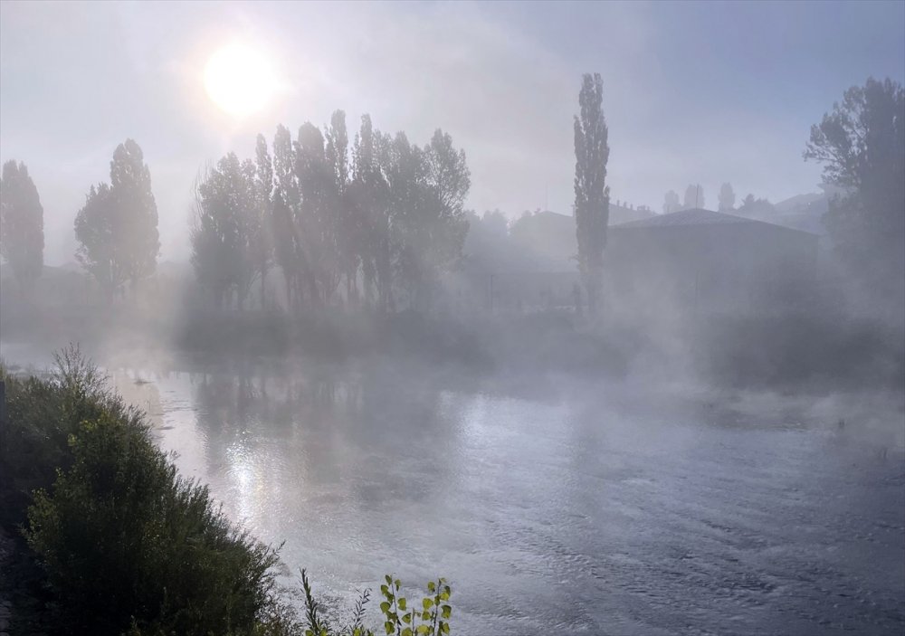 Ardahan'da sis ve buzlanma oldu