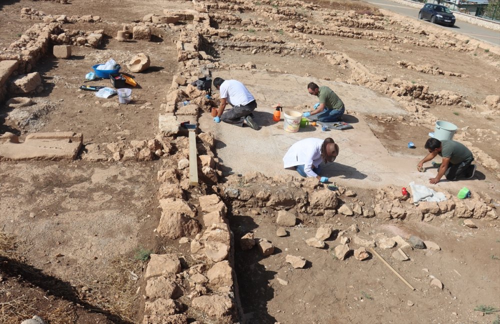 Perre Antik Kenti'ndeki 1800 yıllık mozaikler koruma altına alındı