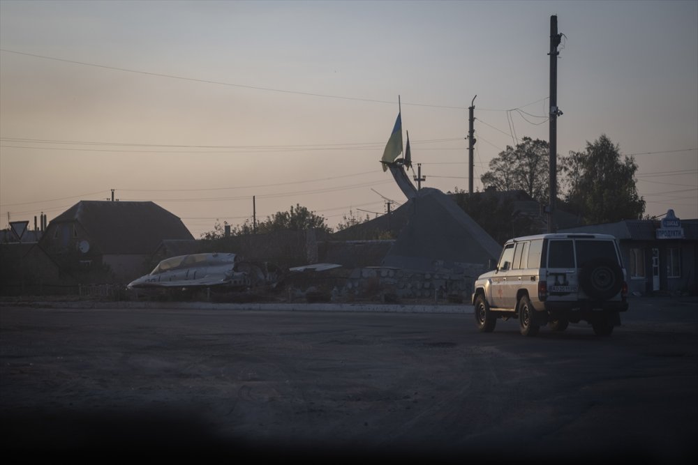 Saldırıya uğrayan siviller tahliye ediliyor