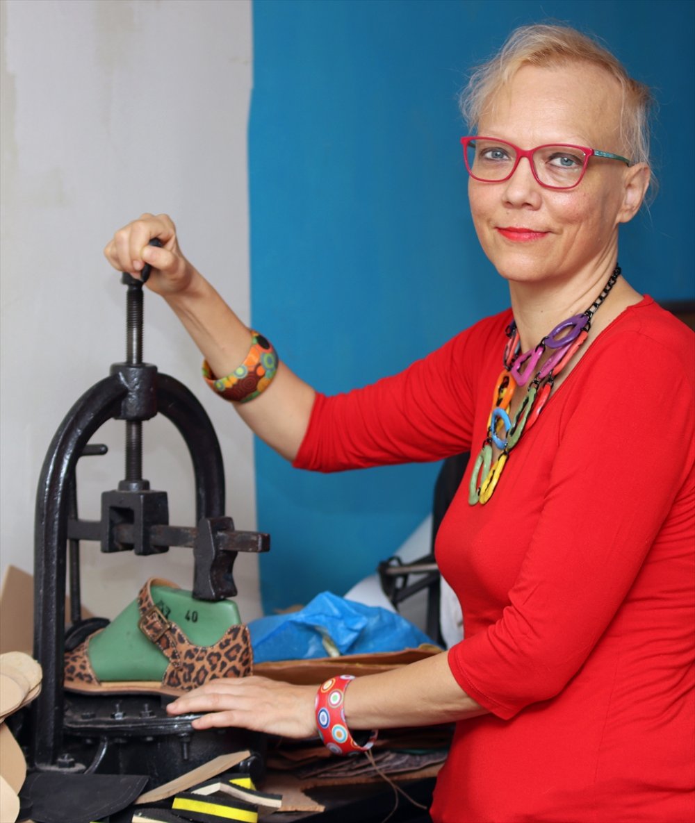 Geç iyileşen yaralardan korumak için "vurmayan ayakkabı" üretiliyor