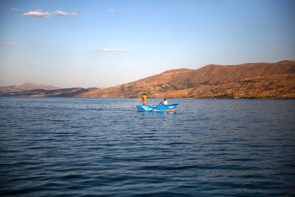 Göllerde su seviyesindeki ani artış "depremin habercisi" olabilir
