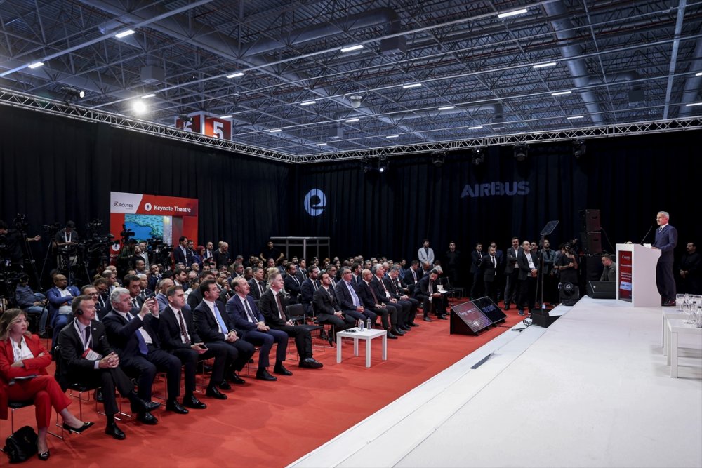 Ulaştırma ve Altyapı Bakanı: İstanbul Havalimanı, önemli bir avantajdır