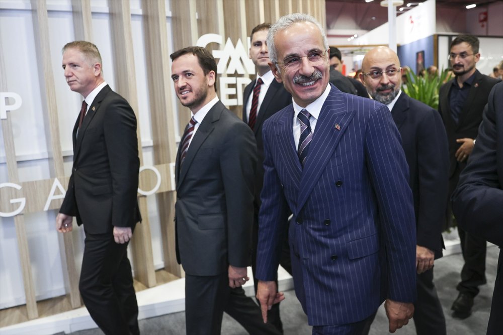 Ulaştırma ve Altyapı Bakanı: İstanbul Havalimanı, önemli bir avantajdır