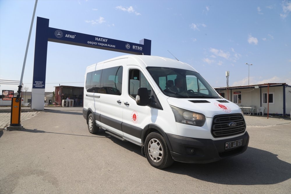 Depremde yakınlarını yitirenlerin yargıya erişimi mobil araçla kolaylaşıyor